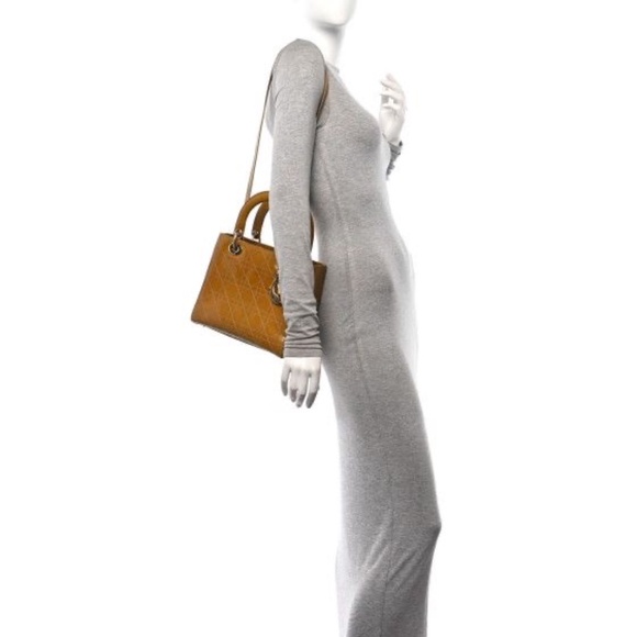 Authentic CHRISTIAN DIOR Patent Cannage Stitched Medium Lady Dior Tote Bag Gold - Picture 4 of 8